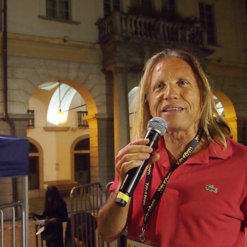 Carlo Benvenuto, presentatore del Festival degli Artisti di Strada